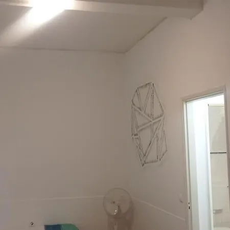 Pe Na Areia אכסניה *